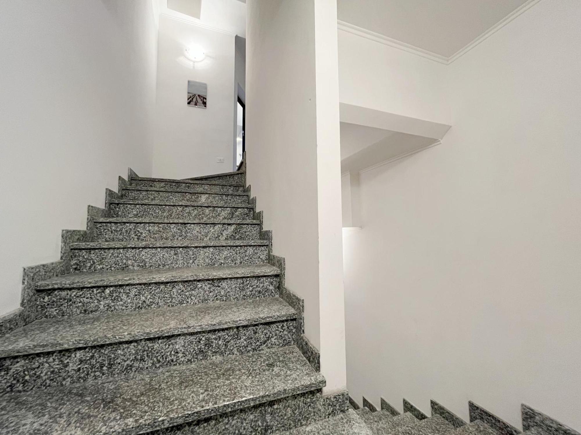 Appartamento Con Balcone Affascinante A Cadorago Фино-Морнаско Экстерьер фото